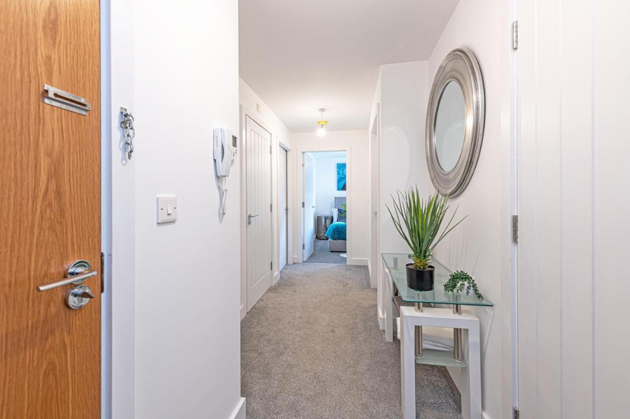 Gospel Heights Luxury Apartments With Parking Heswall Εξωτερικό φωτογραφία