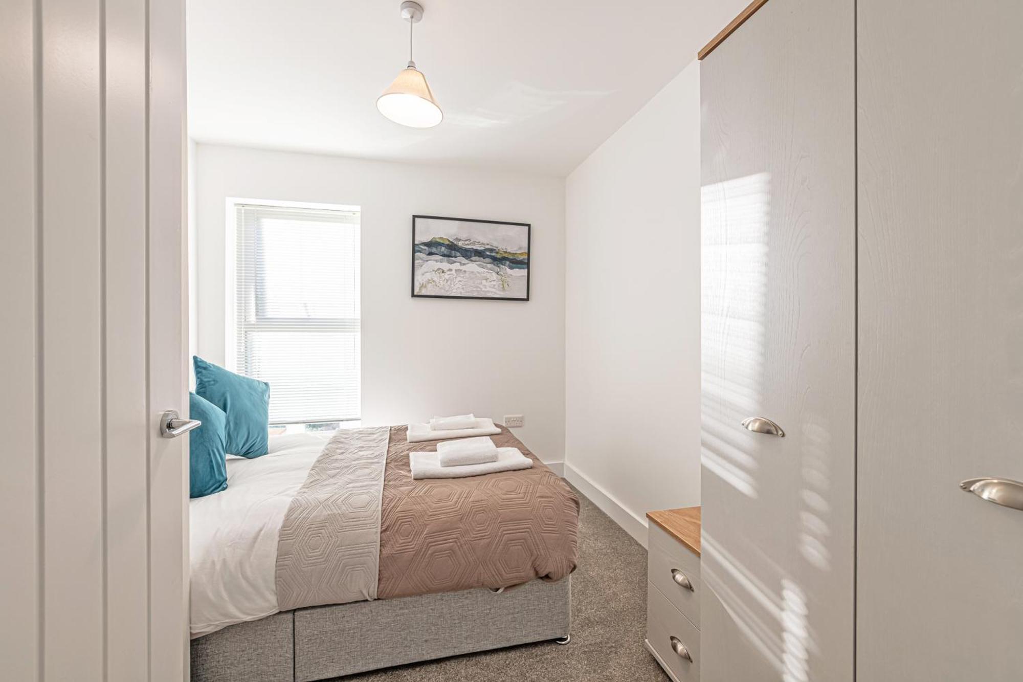 Gospel Heights Luxury Apartments With Parking Heswall Εξωτερικό φωτογραφία