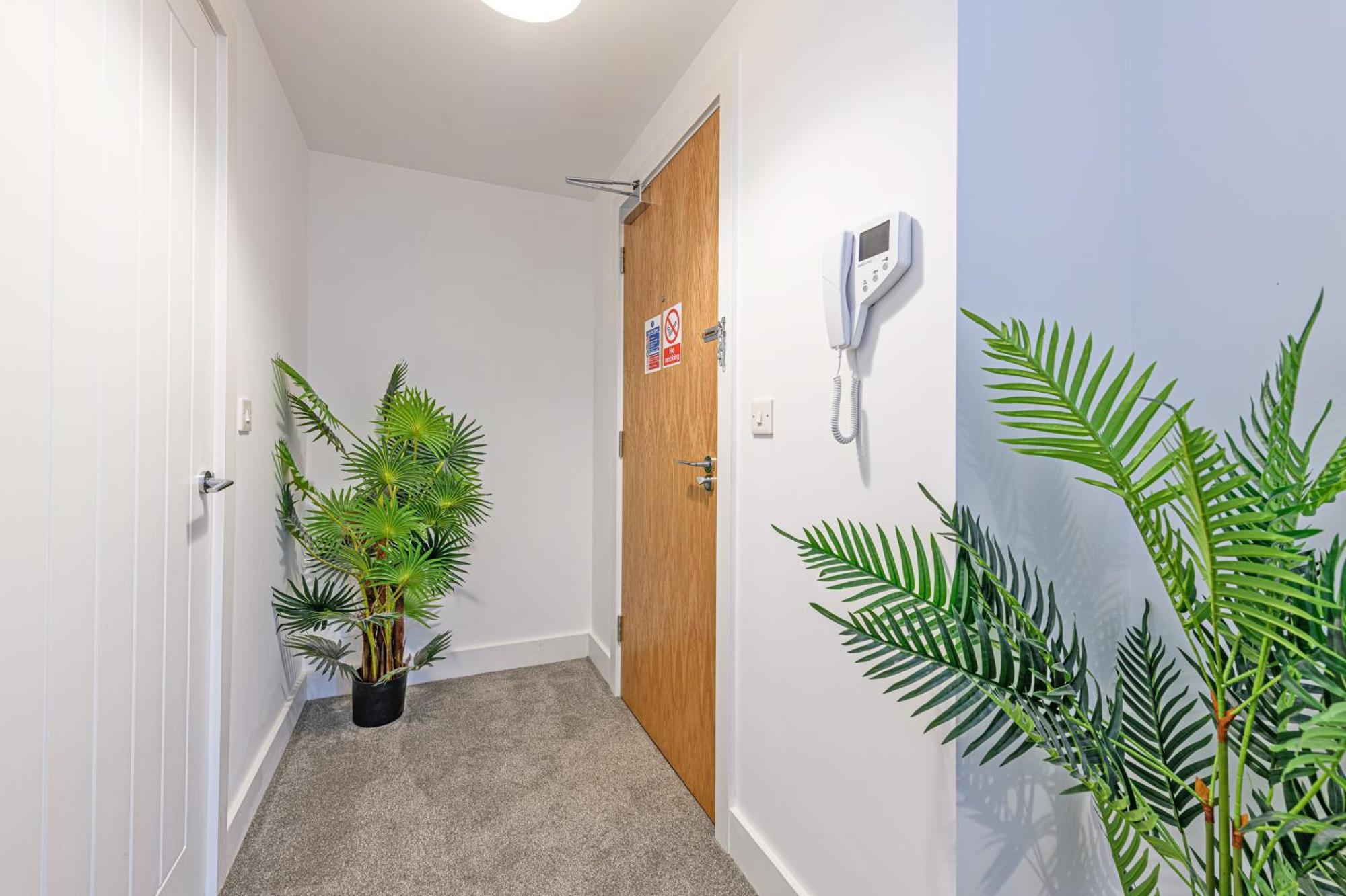 Gospel Heights Luxury Apartments With Parking Heswall Εξωτερικό φωτογραφία